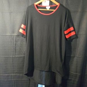 Lula Roe Hi-Low shirt size S